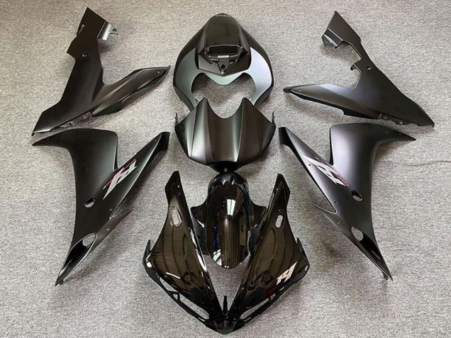 2004-2006 Yamaha R1 Motorcycle Fairings - Glossy Black Matte Black Canada Websites