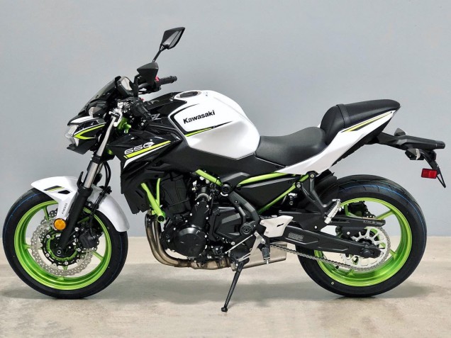 2020-2023 Kawasaki Ninja Z650 Motorcycle Fairings - White Black Green Canada Websites