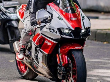 2021-2025 Kawasaki ZX10R Motorcycle Fairings - White Red Black Canada Websites