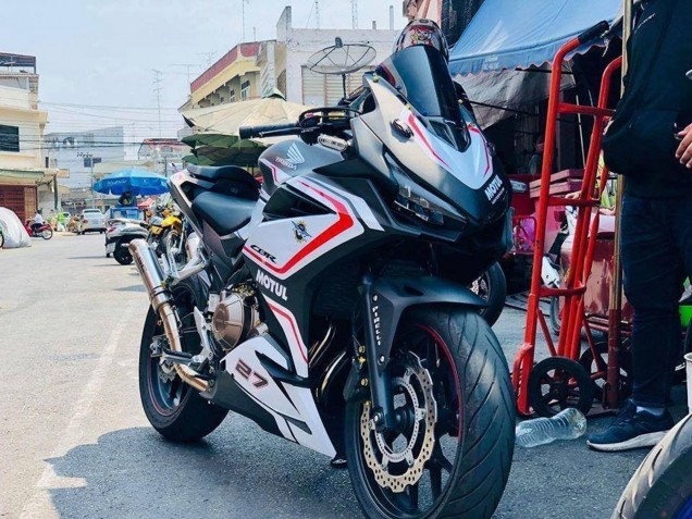 2016-2018 Honda CBR500R Motorcycle Fairings - White Red Matte Black Canada Websites