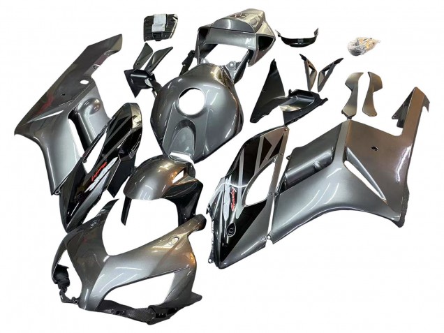 2004-2005 Honda CBR1000RR Motorcycle Fairing - Silver Glossy Black Canada Websites