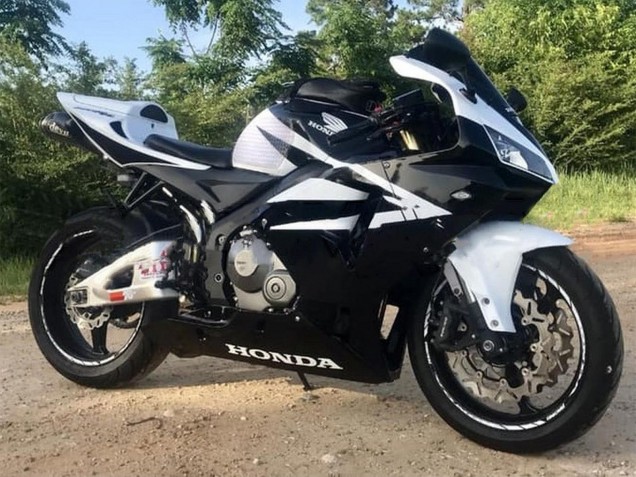 2005-2006 Honda CBR600RR Motorcycle Fairing - White Black Canada Websites