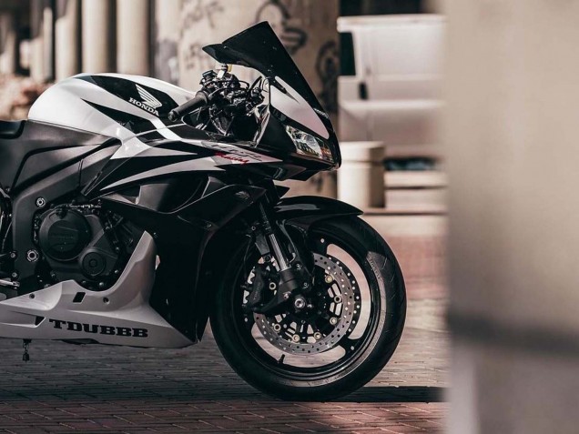 2007-2008 Honda CBR600RR Motorcycle Fairings - White Black Racing Canada Websites