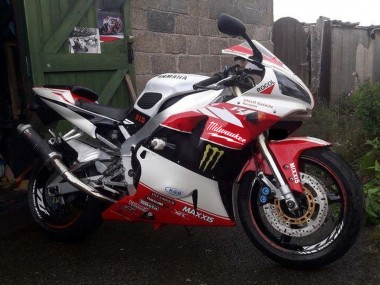 1998-1999 Yamaha YZF 1000 R1 Motorcycle Fairings - Red White Black Yellow Monster Milwaukee MAXXIS 11 Canada Websites