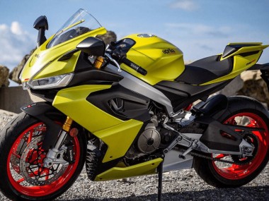 2020-2024 Aprilia RS660 Motorcycle Fairings - Matte Gold Canada Websites
