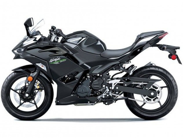 2024-2025 Kawasaki Ninja 500 EX500R Motorcycle Fairings - Glossy Black Canada Websites