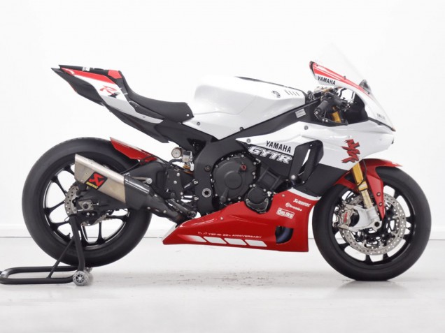 2020-2025 Yamaha YZF 1000 R1 Motorcycle Fairings - White Red GYTR Canada Websites