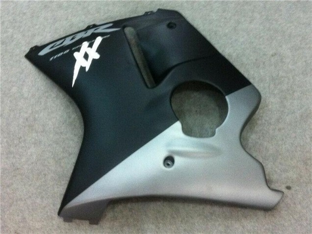 Black 1996-2007 CBR1100XX Motorcycle Fairing Black 1996-2007 CBR1100XX Motorcycle Fairing