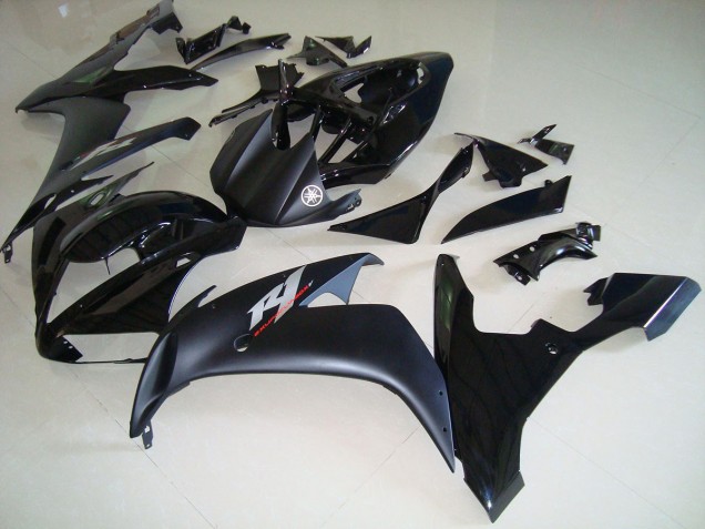 Glossy Black 2004-2006 YZF R1 Motorcycle Fairings
