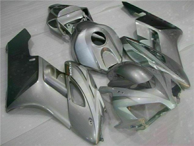 Silver 2004-2005 CBR1000RR Motorcycle Fairings Silver 2004-2005 CBR1000RR Motorcycle Fairings