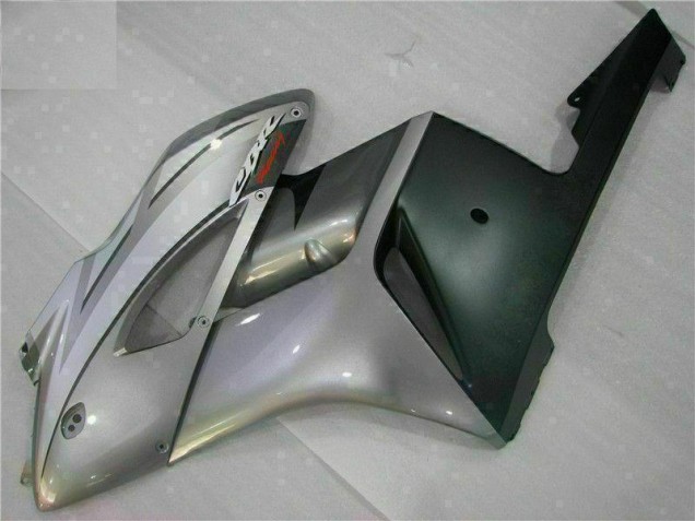 Silver 2004-2005 CBR1000RR Motorcycle Fairings Silver 2004-2005 CBR1000RR Motorcycle Fairings