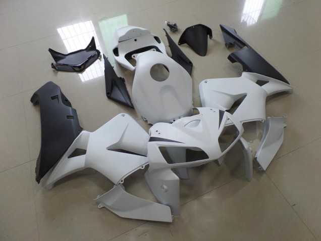 White Black 2005-2006 CBR600RR Motorcycle Fairing Kits White Black 2005-2006 CBR600RR Motorcycle Fairing Kits