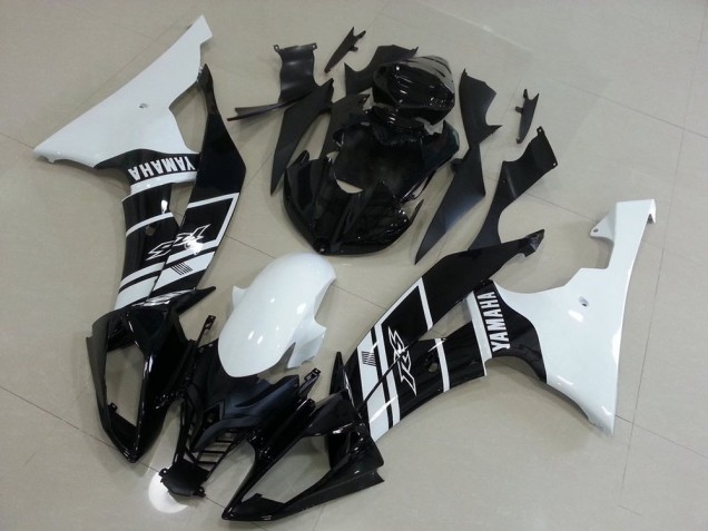 White and Black 2008-2016 YZF R6 Motorcycle Fairings White and Black 2008-2016 YZF R6 Motorcycle Fairings